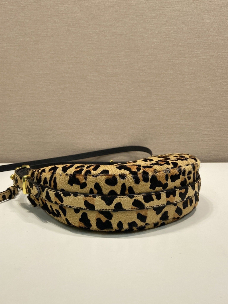 Pra*a hobo bags